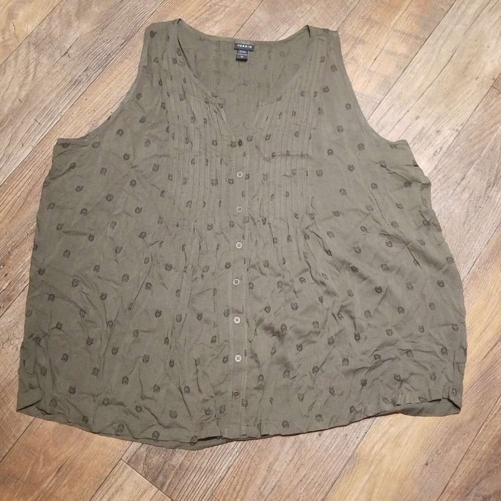 Torrid Top 3 = 3X Plus Size